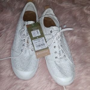 Reef women's sneakers